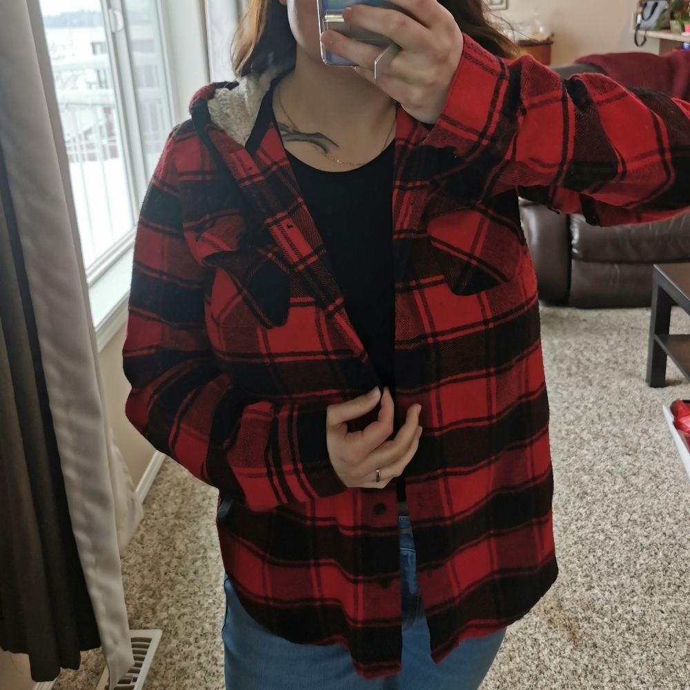 Shacket with sherpa-lined hood